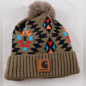 NWT WOMENS AZTEC CARHARTT PRINT POM BEANIE
BROWN/MULTICOLOR-FAUX FURLINED